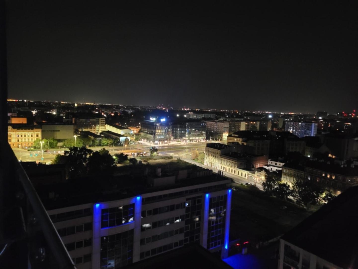 Apartament Podwale Odra Tower Rynek 15 Floor วรอตซวาฟ ภายนอก รูปภาพ