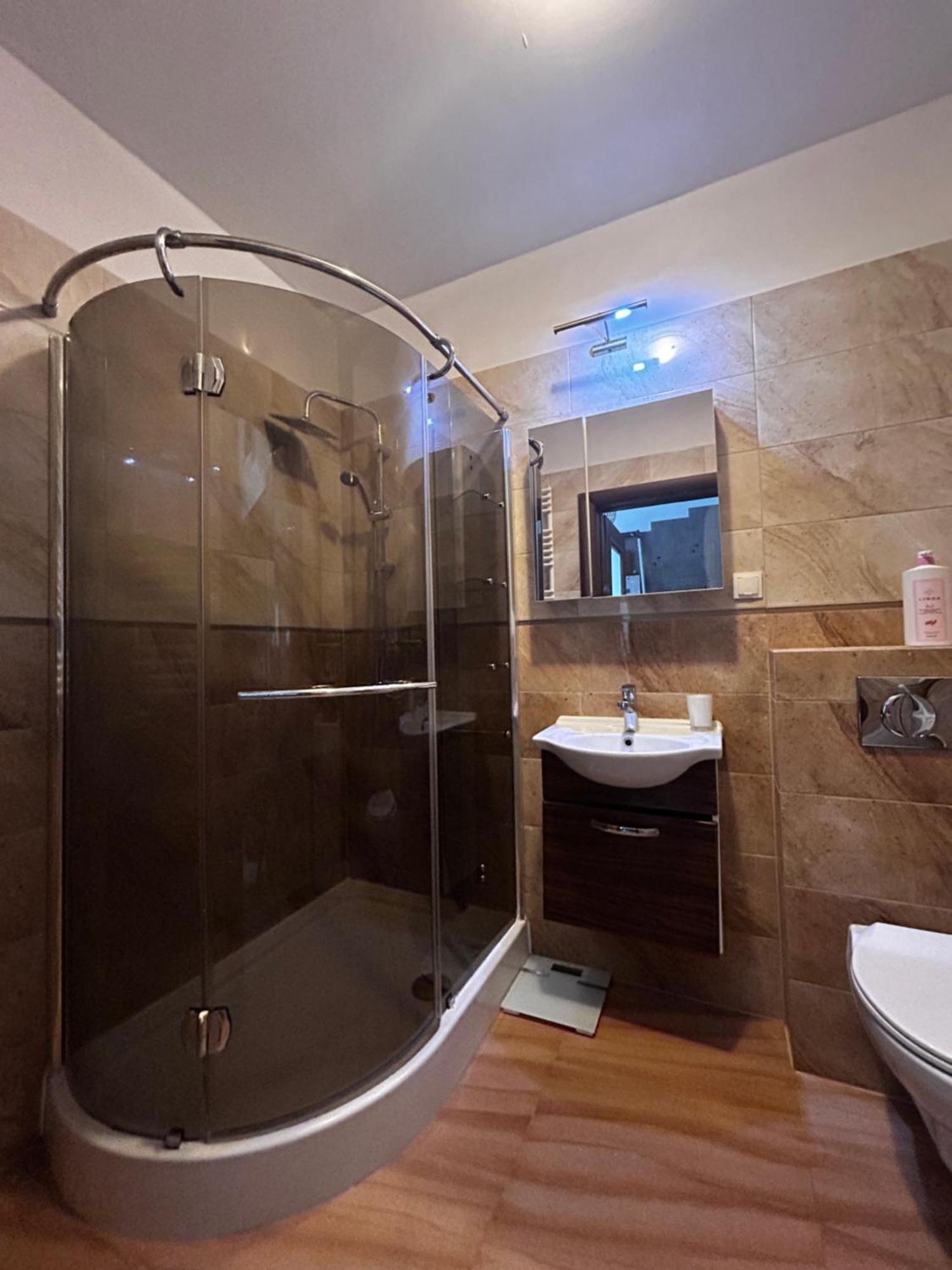 Apartament Podwale Odra Tower Rynek 15 Floor วรอตซวาฟ ภายนอก รูปภาพ