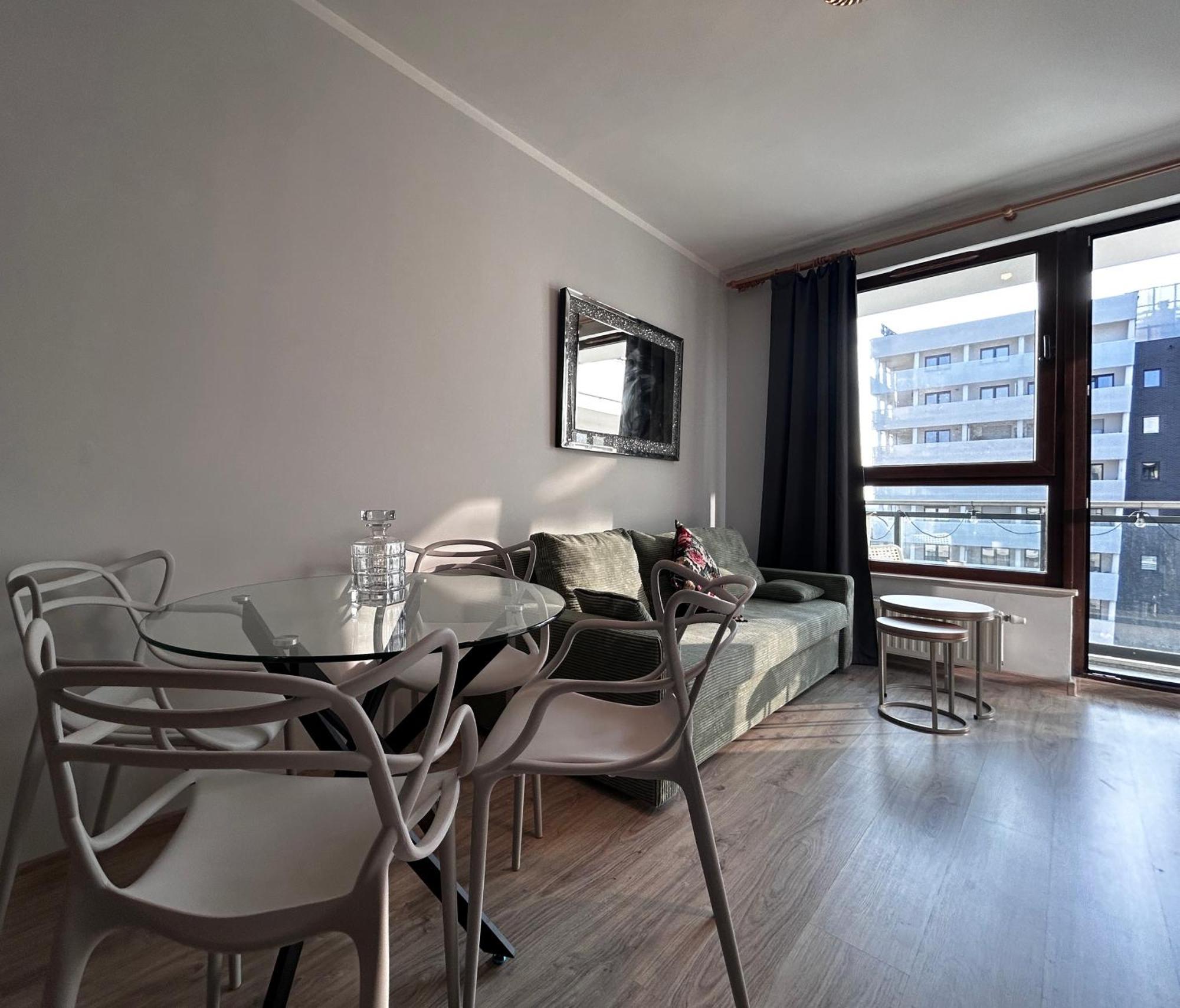 Apartament Podwale Odra Tower Rynek 15 Floor วรอตซวาฟ ภายนอก รูปภาพ